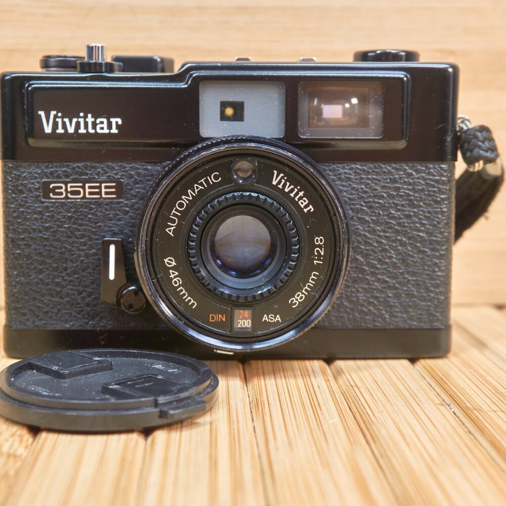 Vintage 70s Vivitar 35EE Rangefinder 38mm f 1:2.8 35mm Film Camera Made in Japan